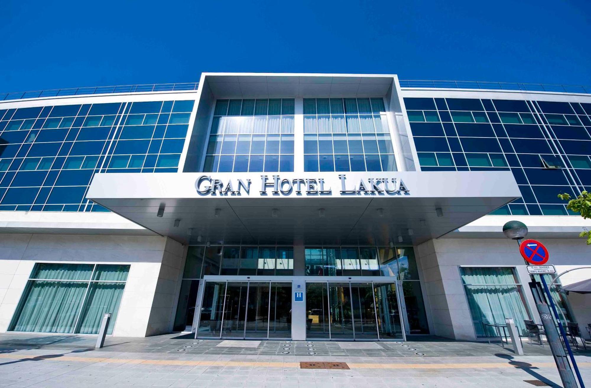Gran Hotel Lakua Vitoria-Gasteiz Exterior photo